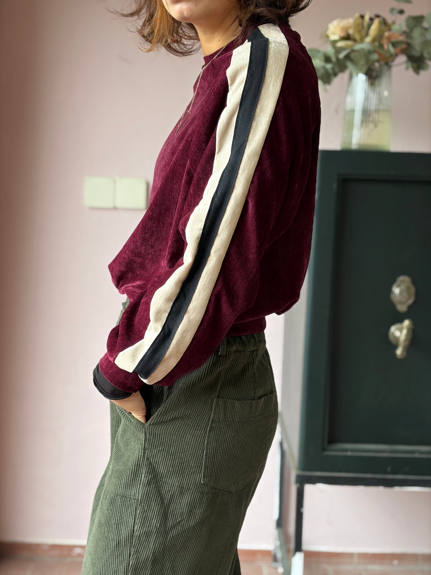 Retro Sweater Cropped