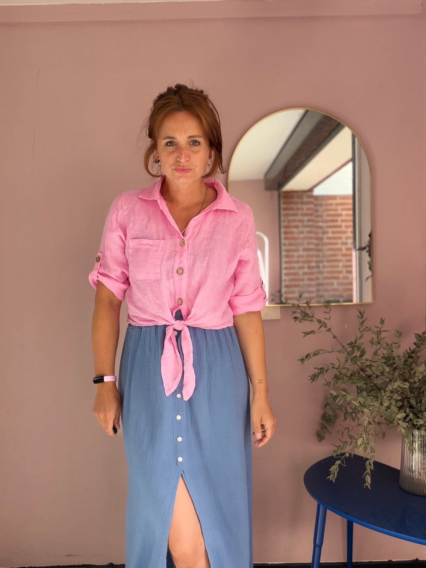 Leinen Bluse zum Knoten