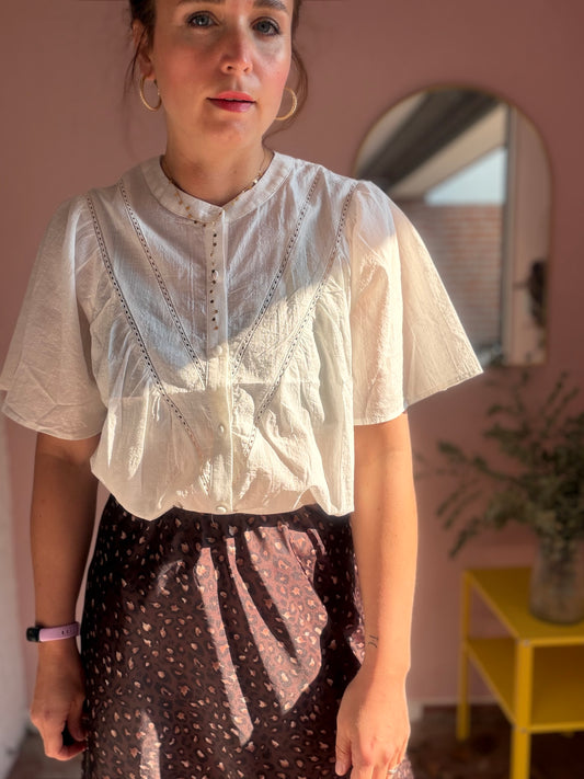 Bluse mit Stickerei